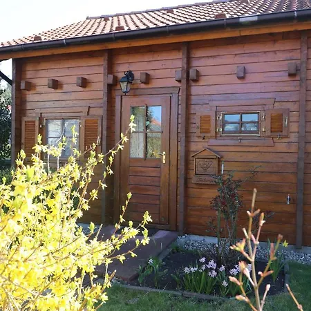 Ferienhaeuser Ferienhaus, Haus Auszeit *